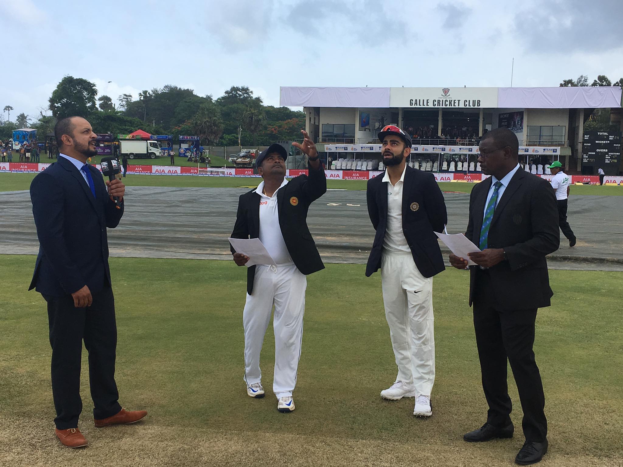 idnia win the toss in galle